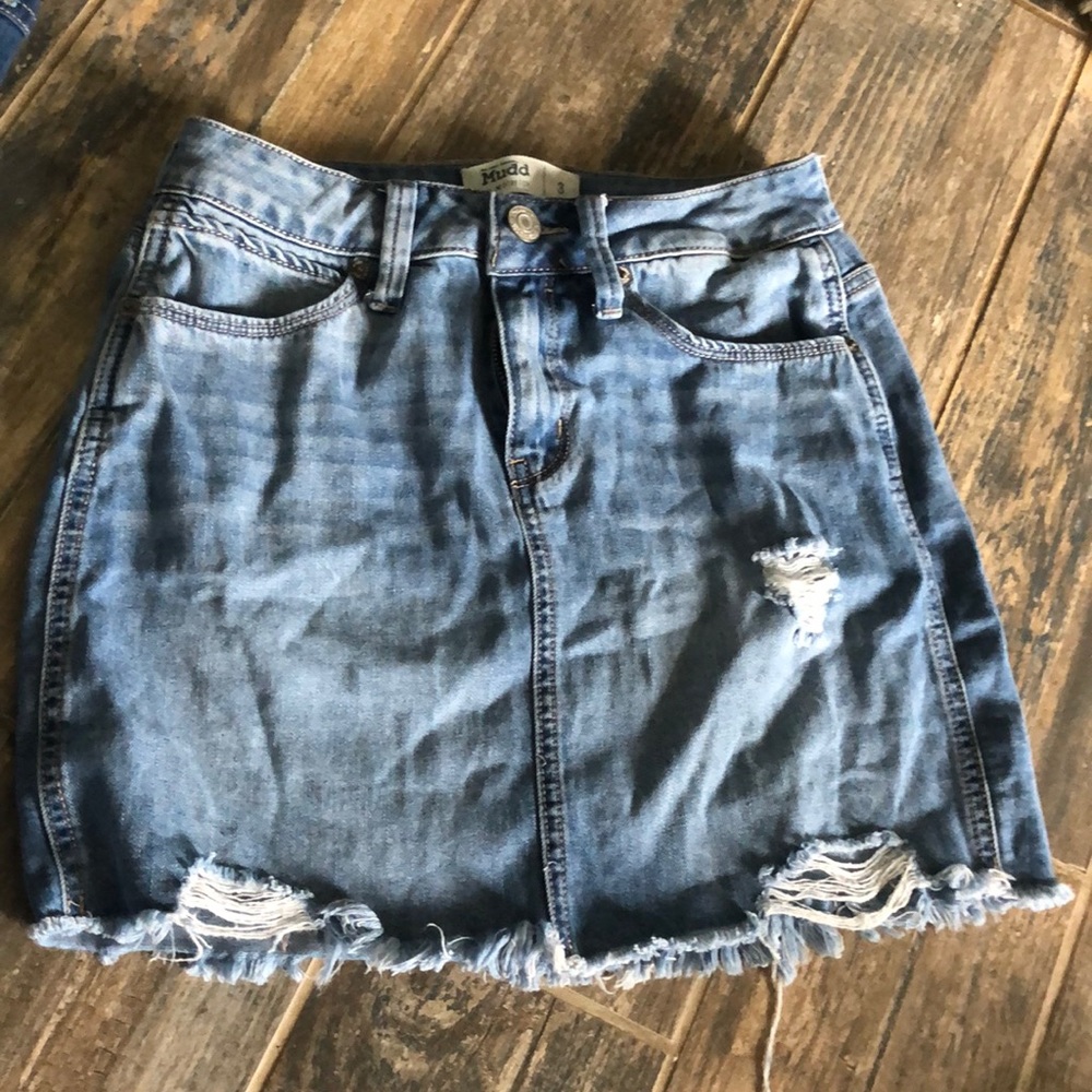 mudd skirt size 3